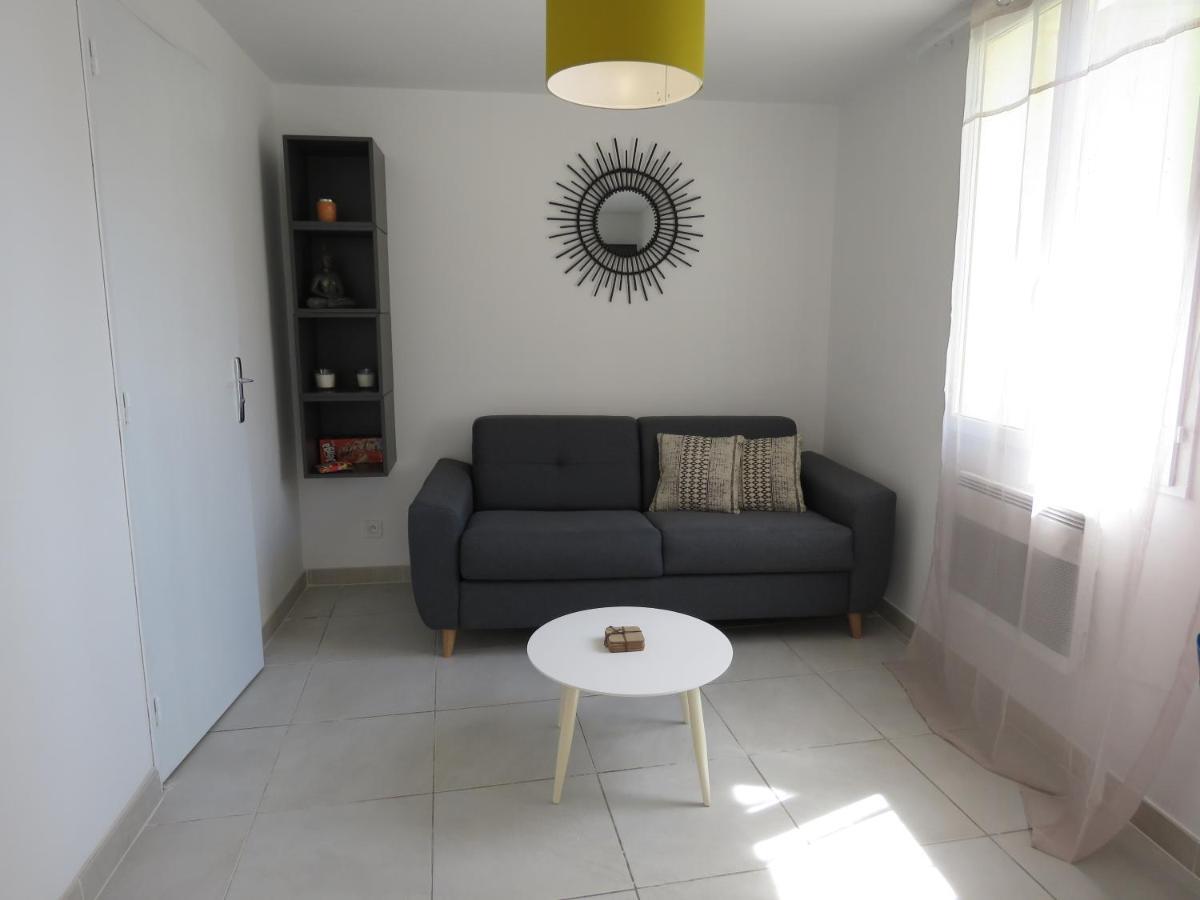 Appartement Centre Historique Avec Terrasse Au Porte De La Camargue Saint-Gilles  Ngoại thất bức ảnh